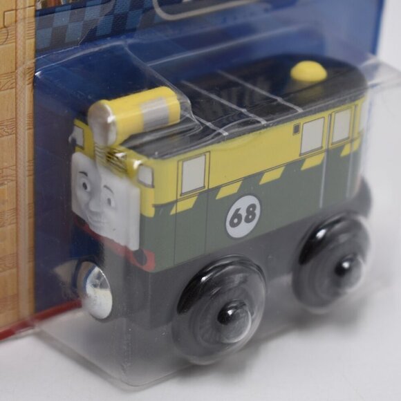 Philip 68 - Start Your Engines Thomas & Friends Wooden Railway Fisher Price New - Picture 5 of 11